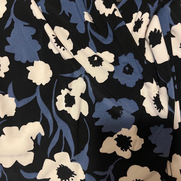 Anne Klein wrap dress - Picture 4 of 5